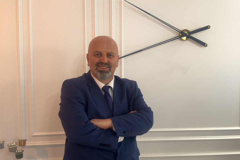 Regresyon ile Geçmişi Unutmak Mümkün Müü